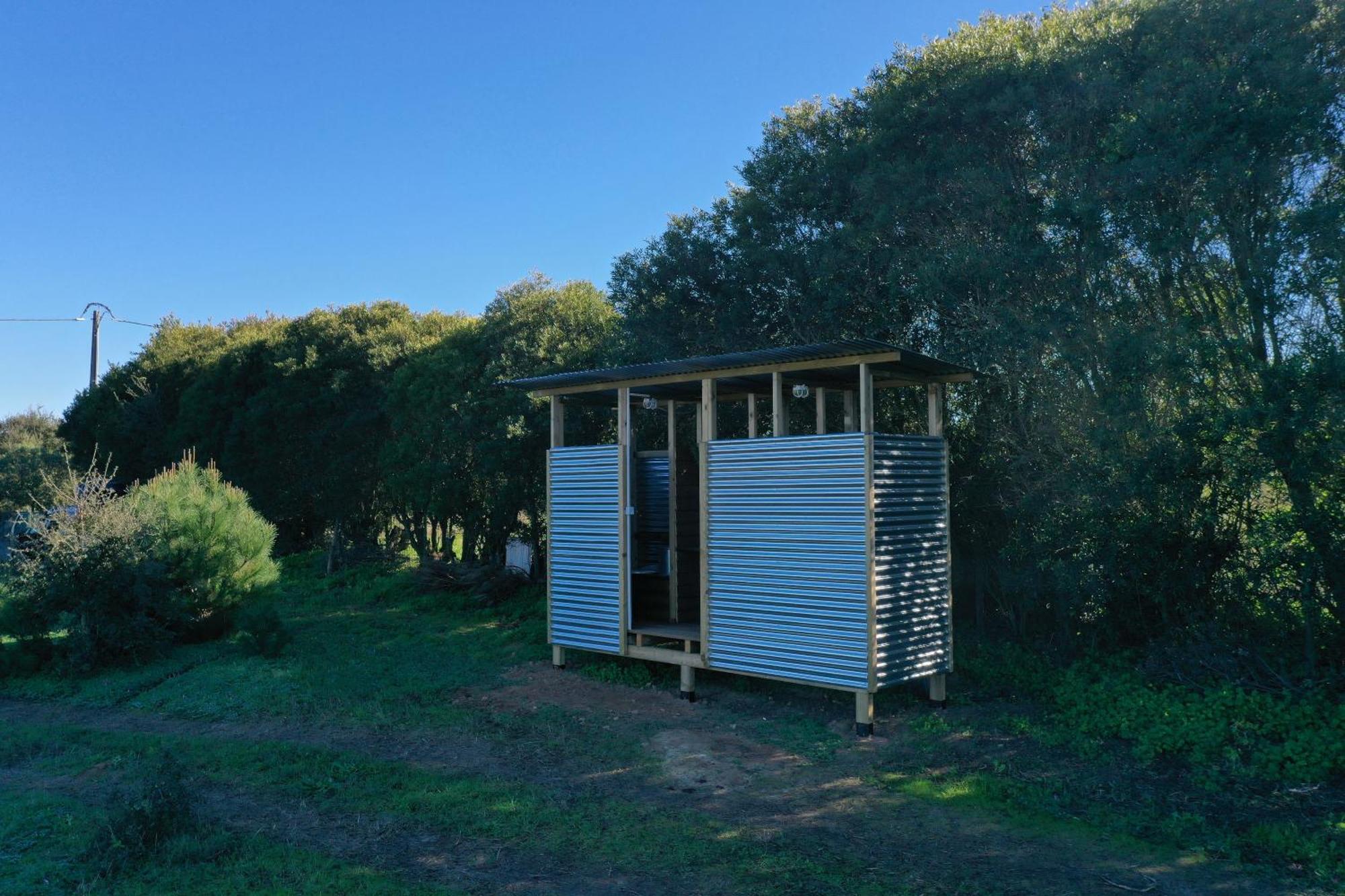 Hotel Cosy Nest In Animal Rescue Monte Dos Vagabundos São Teotónio Esterno foto